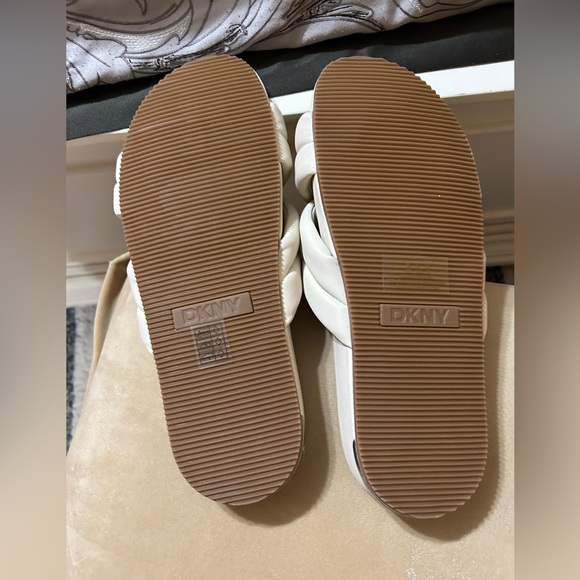 DKNY Indra Criss Cross Shoes - Picture 2 of 5